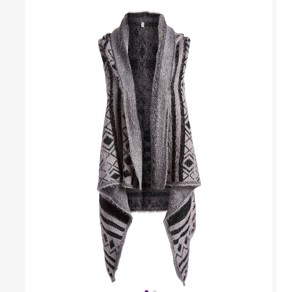 Pretty Angel- Gray & Black Geometric Shawl Collar Sidetail Vest- 37" L- NWT